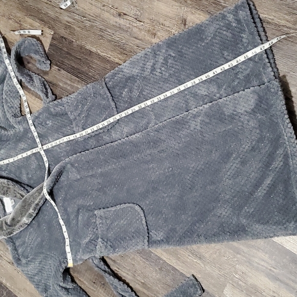 Carole Hochman Long Plush Robe - Picture 7 of 8